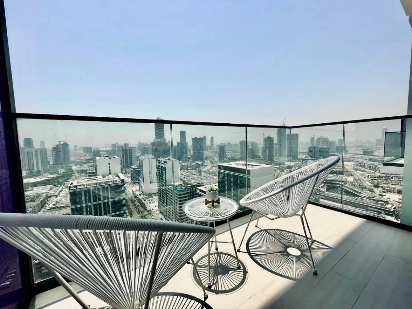Aesthetic 1Br In Binghatti House Free Pool Gym Dubai United Arab Emirates