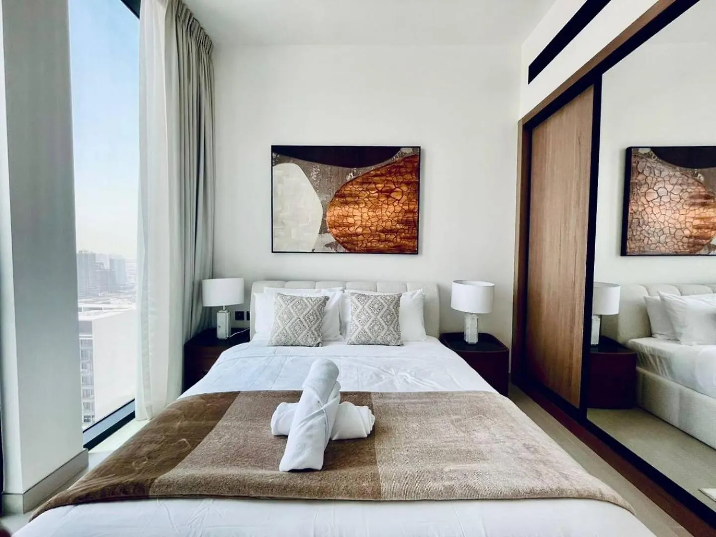 Aesthetic 1Br In Binghatti House Free Pool Gym Dubai Apartment